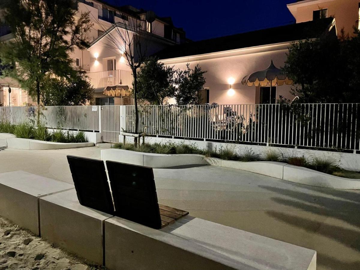 Villa Le Agavi Luxory Beach Surfhouse Bellaria-Igea Marina Exterior foto
